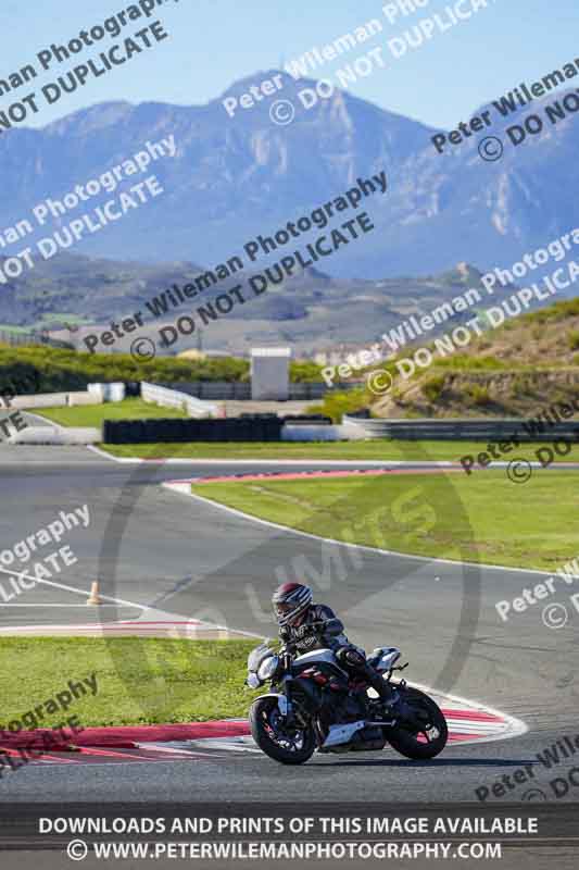 Circuito de Navarra;Spain;event digital images;motorbikes;no limits;peter wileman photography;trackday;trackday digital images